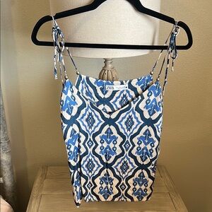 Zara Blue and White Patterned Top